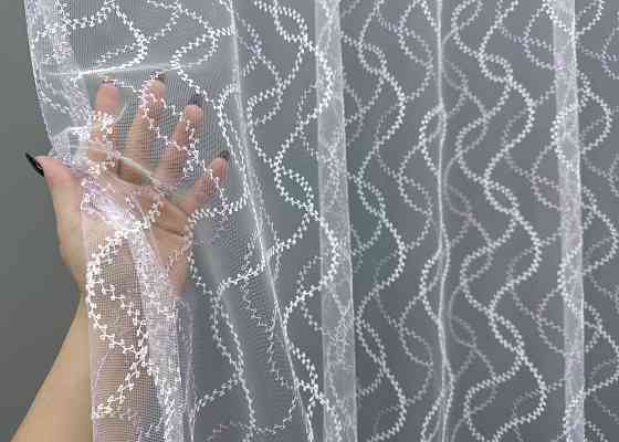 Тюль VR-Textil 1834т Фатин с вышивкой Белый с сиреневым 300х270 см (40-185) Киев