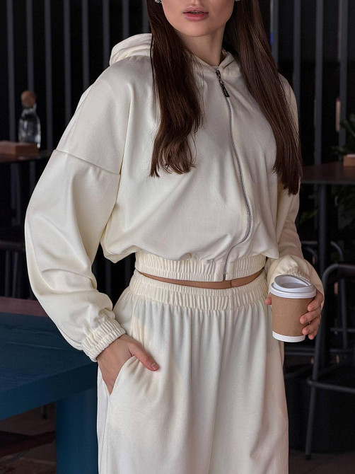 Женский повседневный велюровый костюм двойка: кофта и штаны плотный турецкий велюр Молочный, 48/52 Одесса - изображение 2