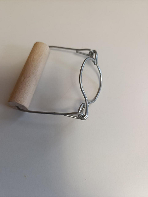 Ручка для переноски ПЭТ-бутылок 5-6 л деревянная с металлической горловиной – держатель для бутылей воды 1шт Харьков - изображение 2