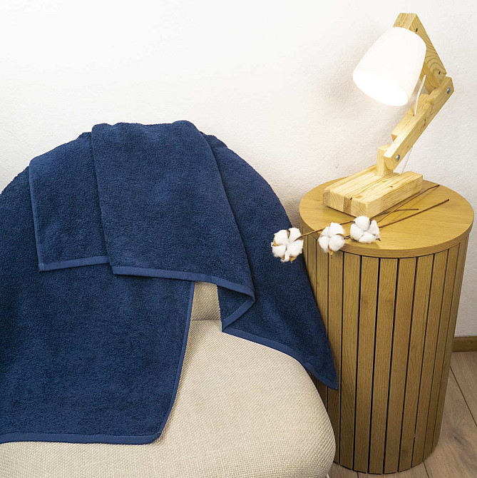 Великий банний рушник махровий GM Textile 100х150см 400г/м2 (Темно-Синій) Суми - фото 3