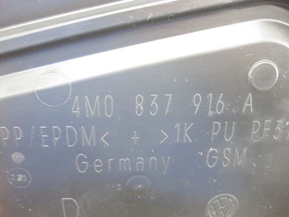 VAG  4M0837916A Кришка внутрішньої частини дверей передньої правої Одеса - фото 4