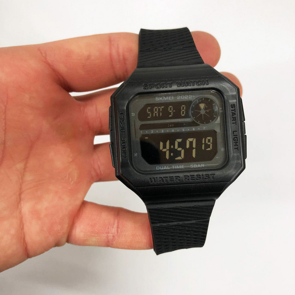 Чоловічий годинник із пластиковим ремінцем SKMEI 2022BKBK, Оригінальний VF-495 чоловічий годинник Київ - фото 6