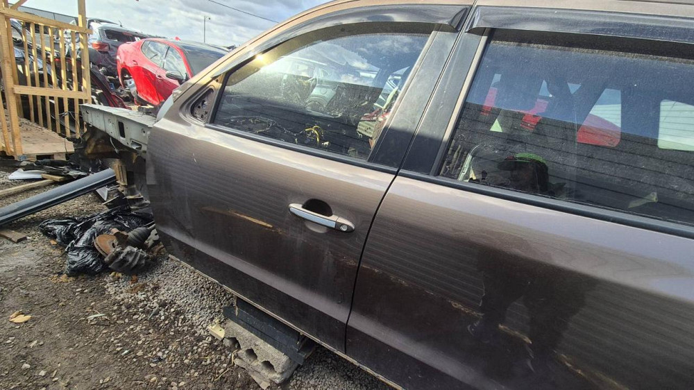 Передня водійська дверка Хюндай Санта фе Київ - фото 1