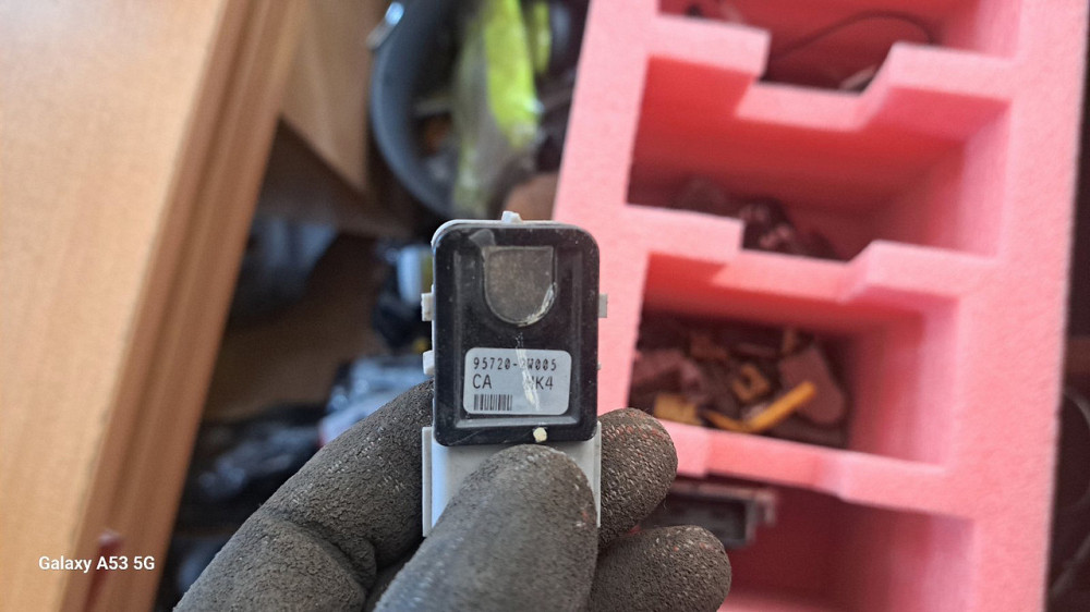 Задний парктроник Hyundai Santa Fe 2012–2018 Київ - фото 1