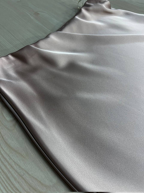 Спідниця жіноча Gritana 230 атласна королівський шовк з розрізом на резинці бежева, бежевий, L Київ - фото 6