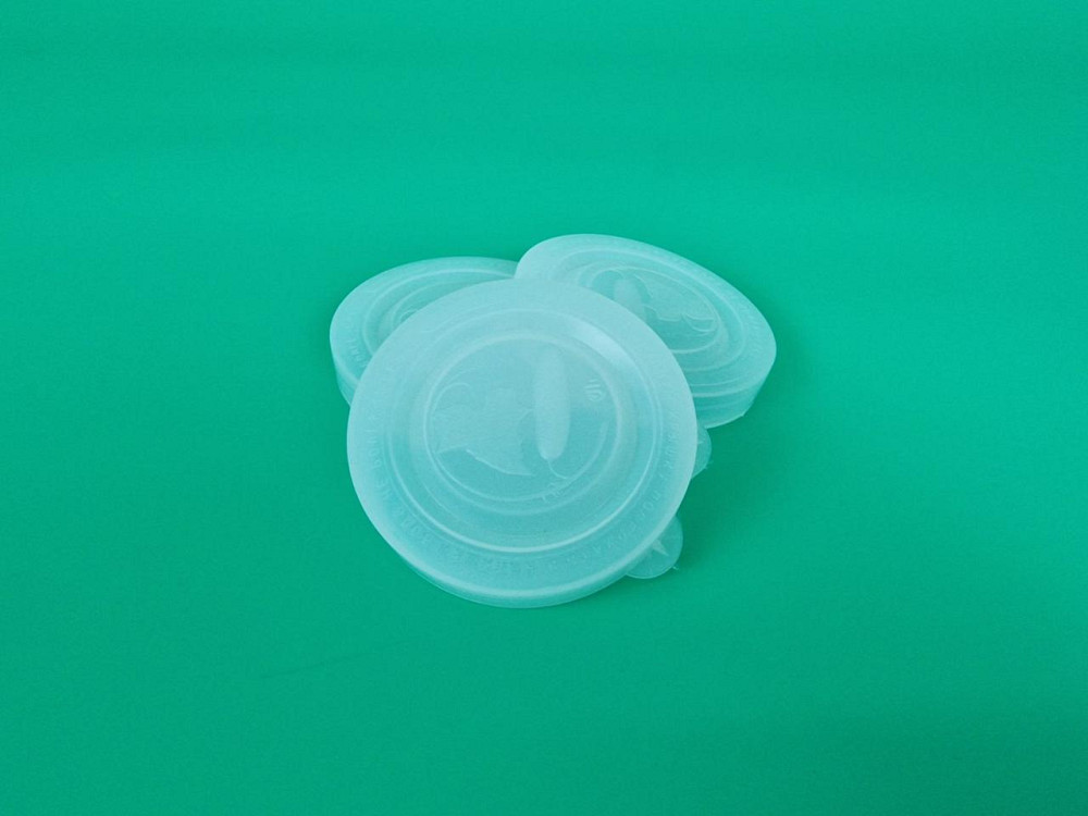 Пластикова кришка (для гарячого) з огірочком (1 шт.) Харків - фото 1