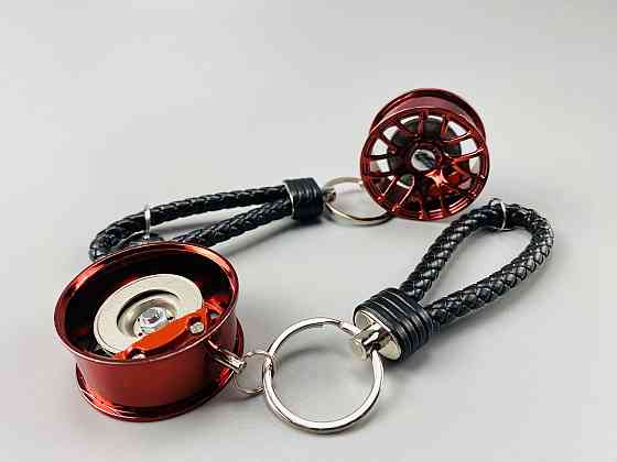 Брелок у вигляді диска колеса червоний, брелок на ключі для водія, брелок металевий на авто ключі Мукачево