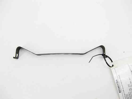 VAG  8E0907354 Фіксуюча скоба кришки корпусу блоків керування Audi A4 A6 R8 RS4 RS6 Seat Exeo Skoda Superb VW Passat Одесса