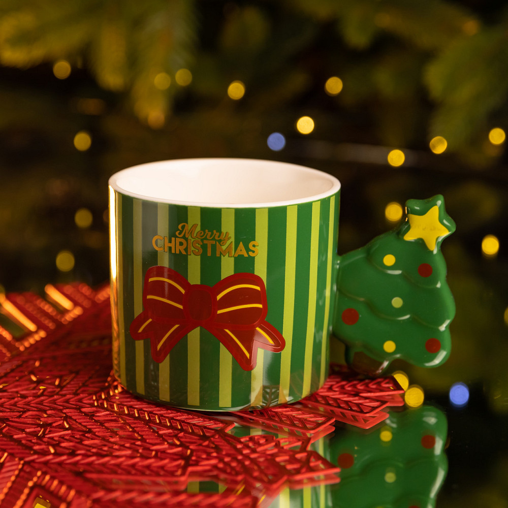 Новогодняя фарфоровая чашка Merry Christmas, зеленая Киев - изображение 3