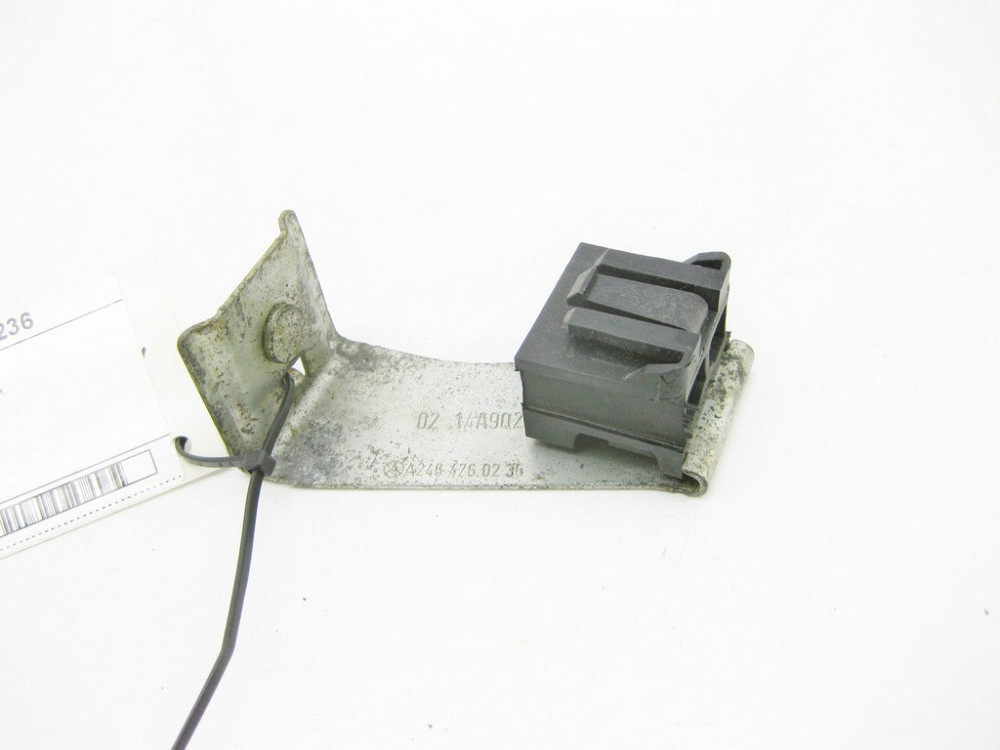 Mercedes-Benz  A2464760236 Кронштейн клапана регенерації CLA C117 CLA Shooting Brake X117 GLA X156 A-class W176 B-class W242 B-class W246 Одесса - изображение 1