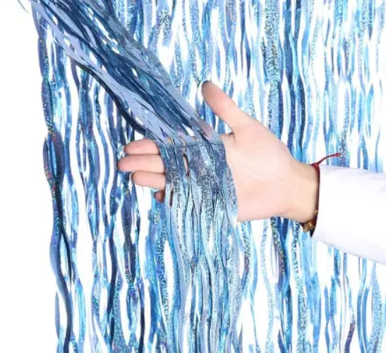 Дощик для фотозони хвилястий з голограмою 2 м на 1 м блакитний Київ - фото 2