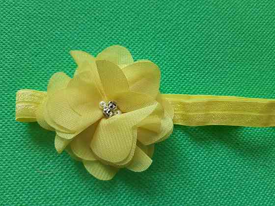 Детская повязка с цветком желтая - размер цветка 6,5см, размер универсальный (на резинке) Киев