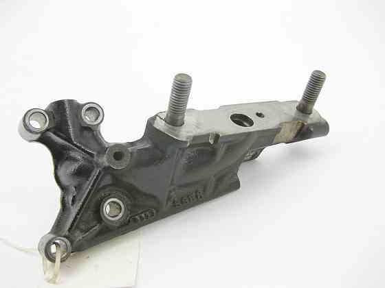 VAG  059145093M Кронштеїн турбіни (масловод) Одеса