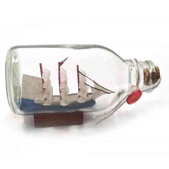 Сувенір Вітрильник у пляшці Київ