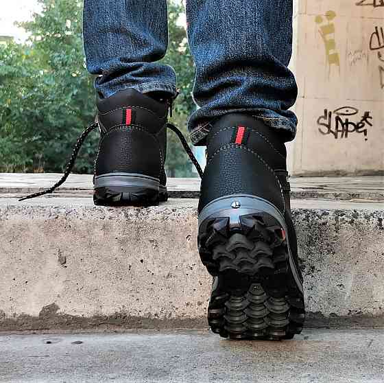 Черевики Зимові Чоловічі Кросівки на Хутрі Чорні Зима Хух (розміри: 40,41) Відеовідвідвід Дніпро