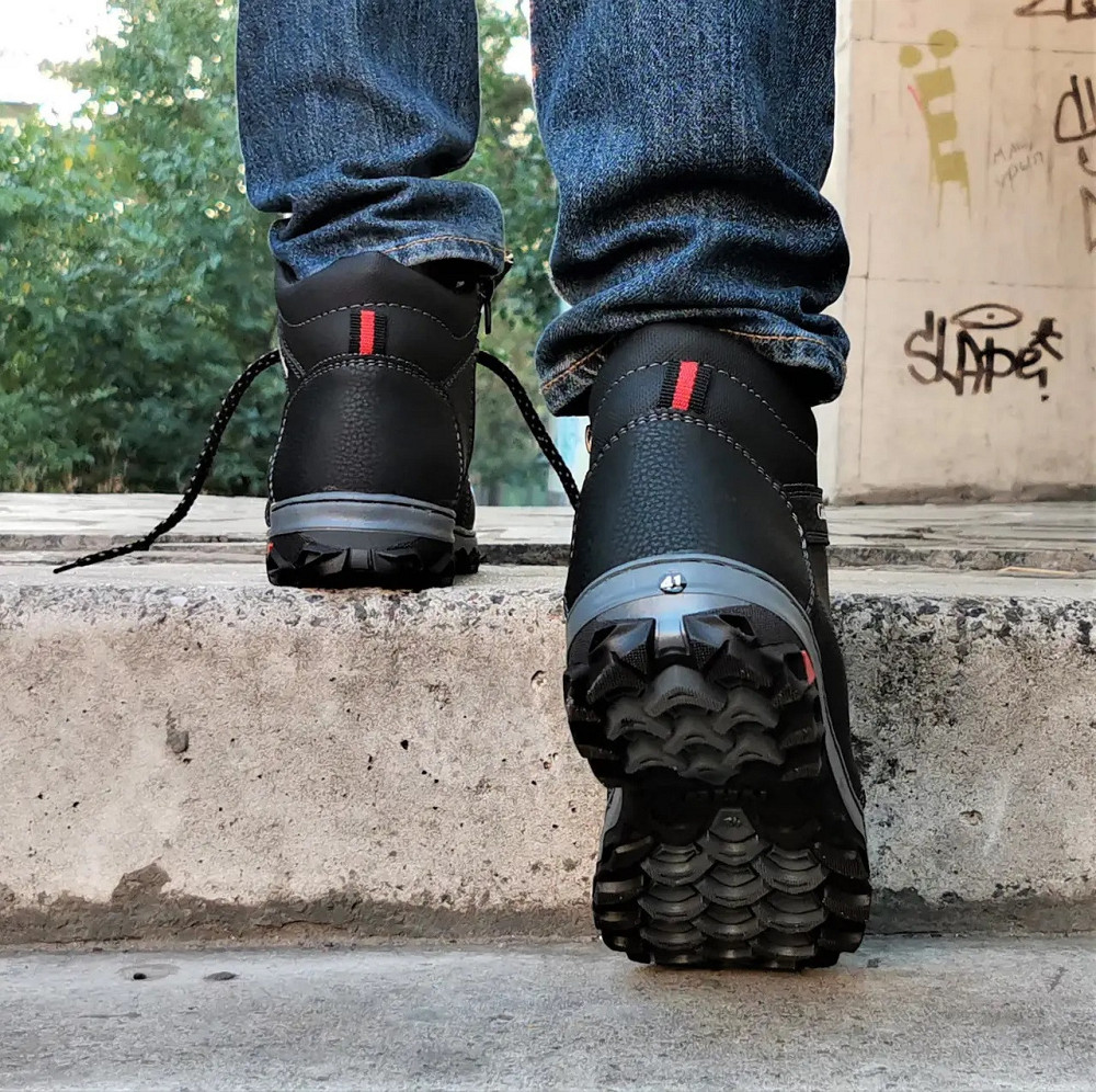 Черевики Зимові Чоловічі Кросівки на Хутрі Чорні Зима Хух (розміри: 40,41) Відеовідвідвід Дніпро - фото 6