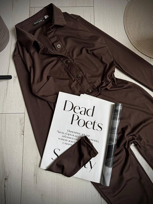 Женский стильный повседневный эластичный комбинезон из качественного плотного микродайвинга Шоколад, 44/46 Одесса - изображение 5