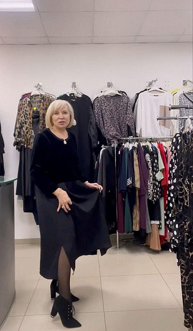 Жіноча стильна сукня батал вільного крою з кишенями дабл шовк + королівський велюр Одеса - фото 6