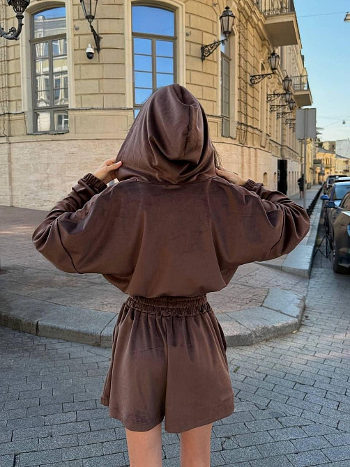 Костюм шорты и кофта из спорт-велюра, удобный крой для весны/лета, шоколад, размер S/M Лубны - изображение 2
