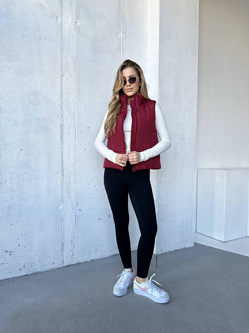 Жіноча тепла жилетка на блискавці плащівка емі на силіконі Бургунді, 42/44 Одеса - фото 5