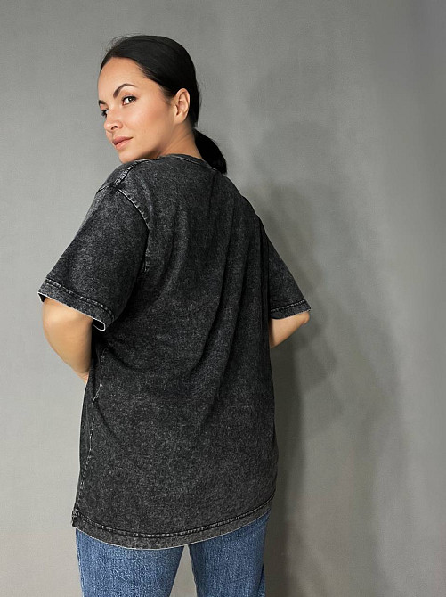 Футболка женская A-N 48020 базовая оверсайз удлиненная свободный крой вареная тай дай one size, черный, one size Киев - изображение 11