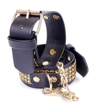 Наручники из искуственной кожи с кристаллами Fetish Boss Series - Handcuffs with cristals Gold, BS3300095 Sex Aura Киев