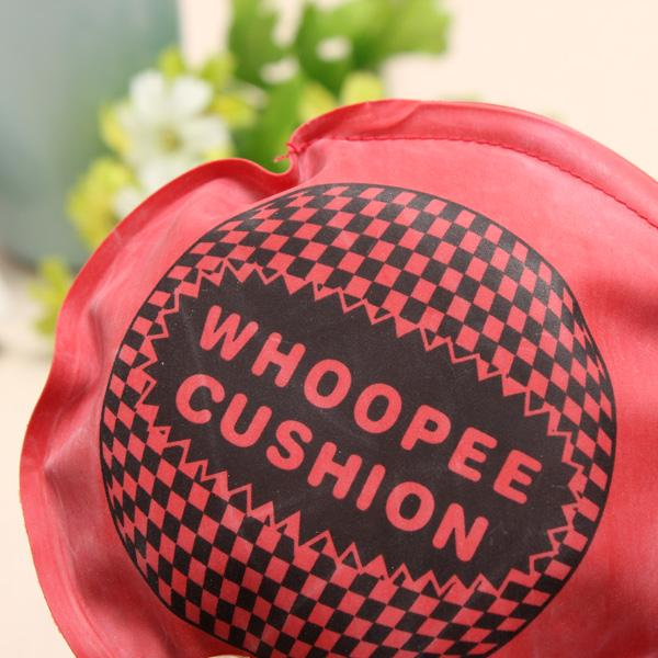 Подушка-пердушка самонадувна для жартів та розіграшів Київ - фото 1