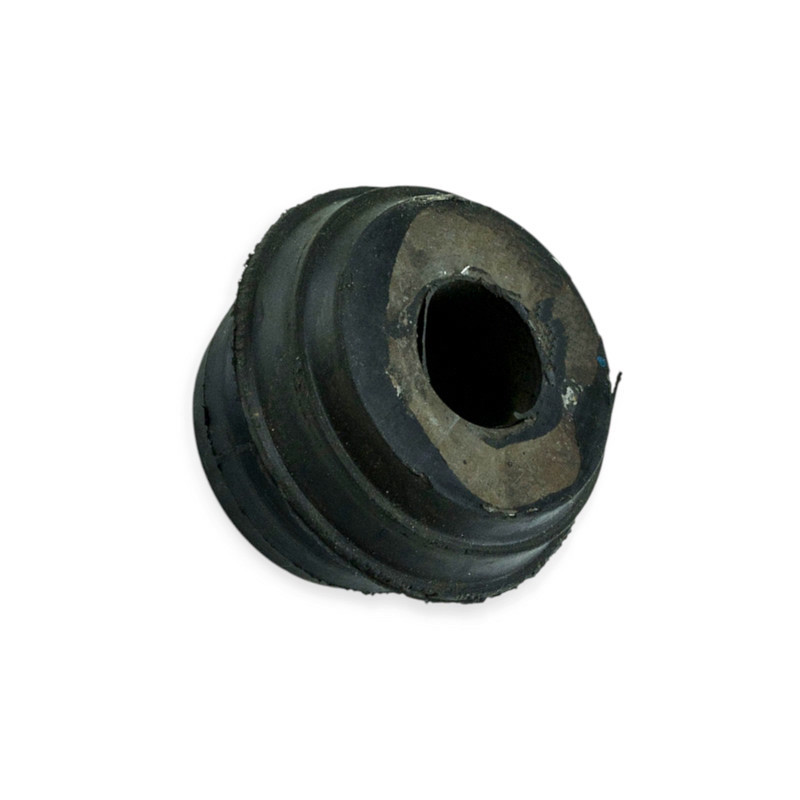 Сайлентблок ГАЗ 2217 Cоболь нижний рычага Мукачево - изображение 1