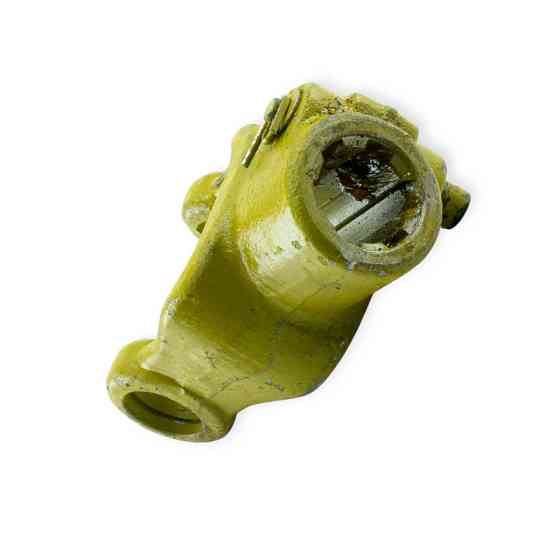 Вилка під хрестовину 27х74,5 (6 шліців) кардана Мукачево