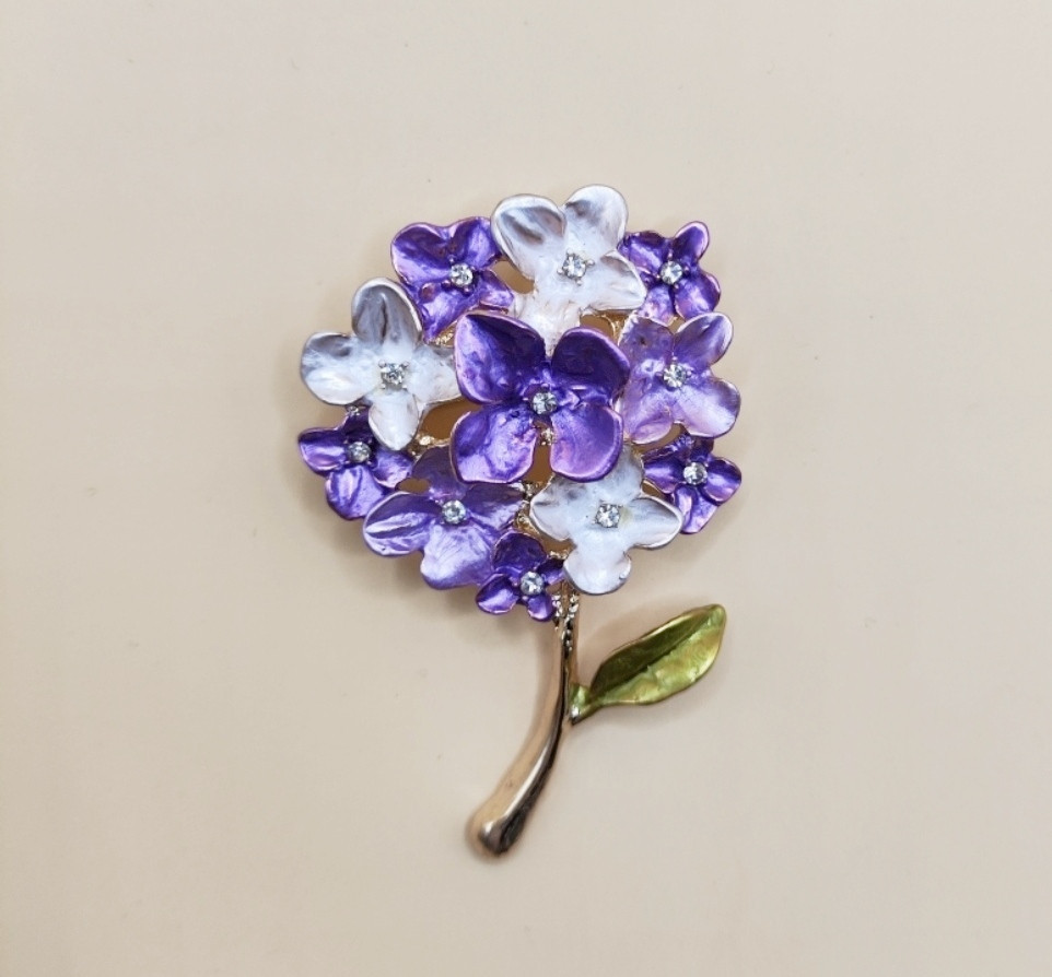 Брошка "Бузок" Сміла - фото 1