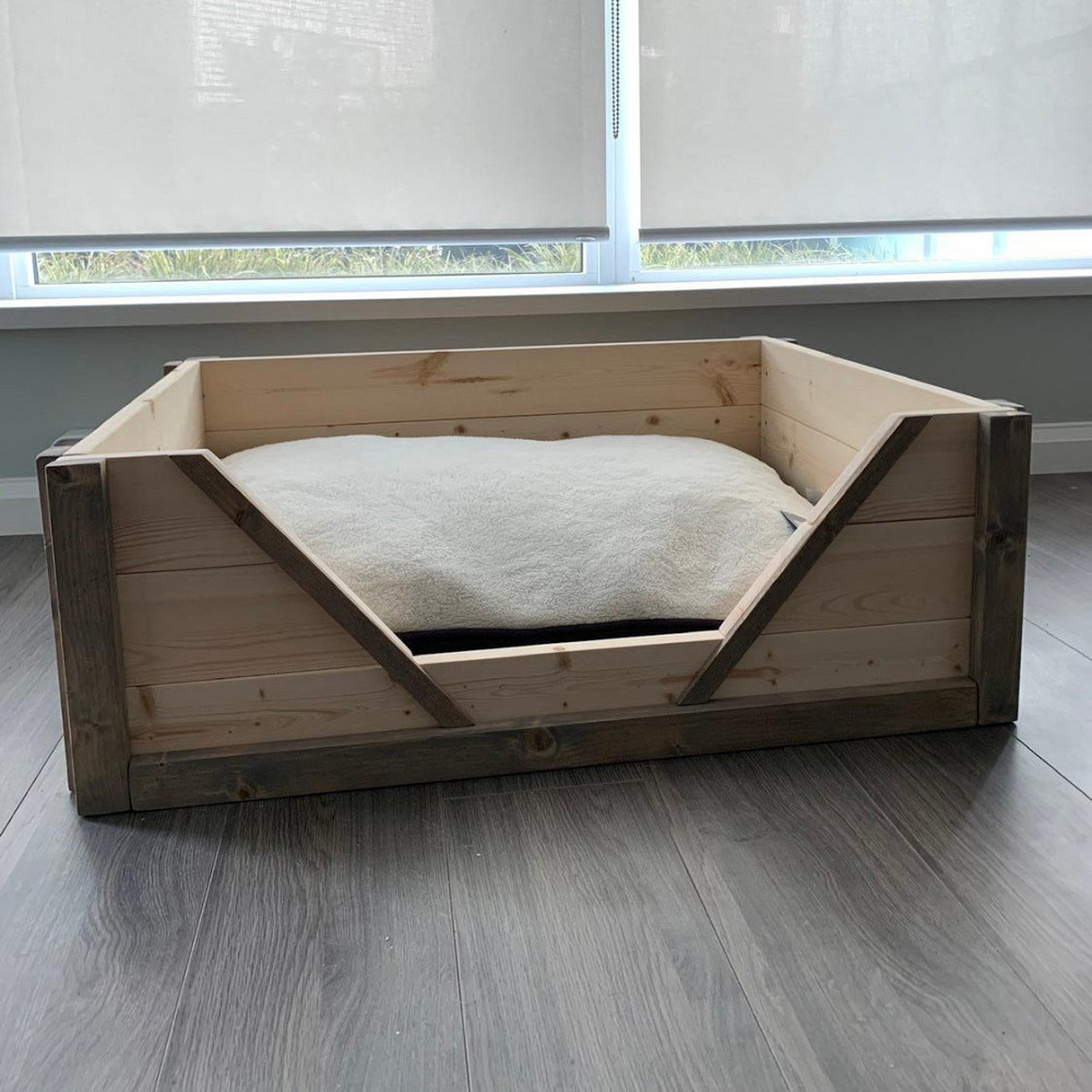 Лежак деревянный для собаки 