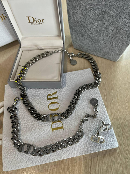 Dior комплект 3 предмети — чокер ланцюг, браслет ланцюг і сережки-цвяшки Одеса - фото 3