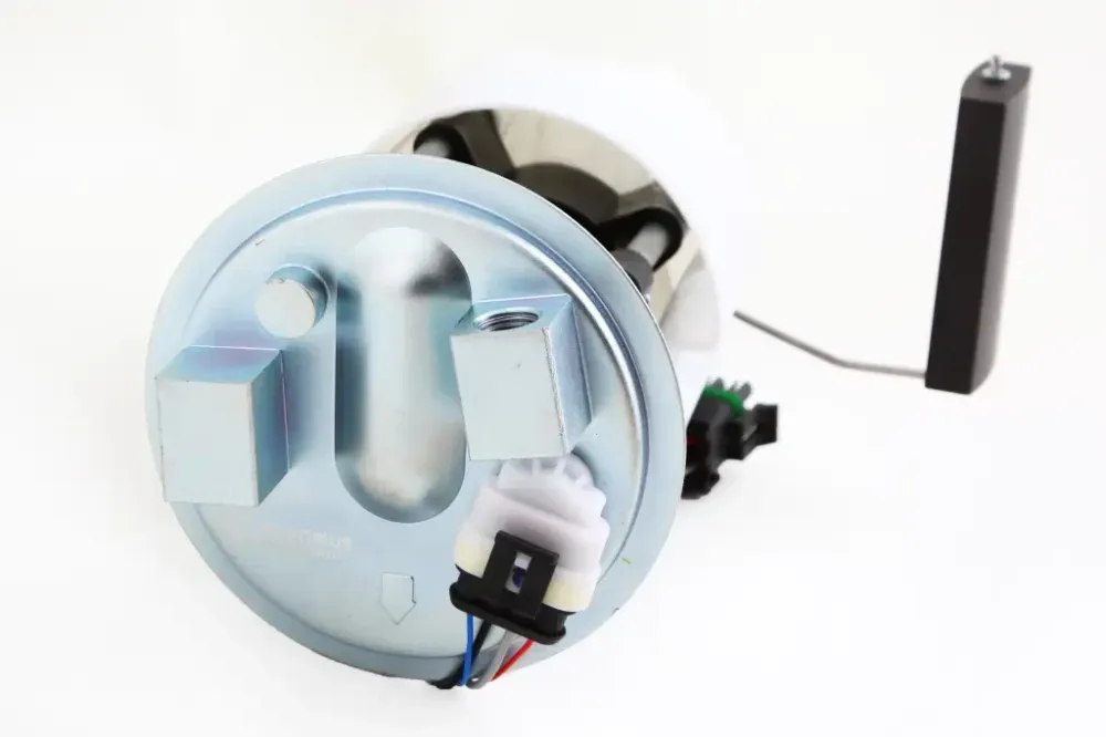 Насос топливный 21102 электр. в сборе Flagmus нов. обр. (дв. 1.5, штуцера) Винница - изображение 2