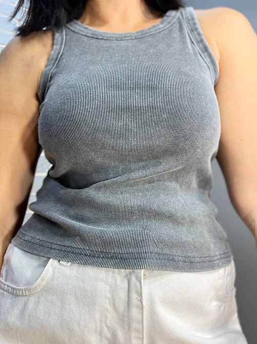 Майка жіноча YI FANG 501-2733 варена рубчик порізані шви one size, сірий, one size Київ - фото 10