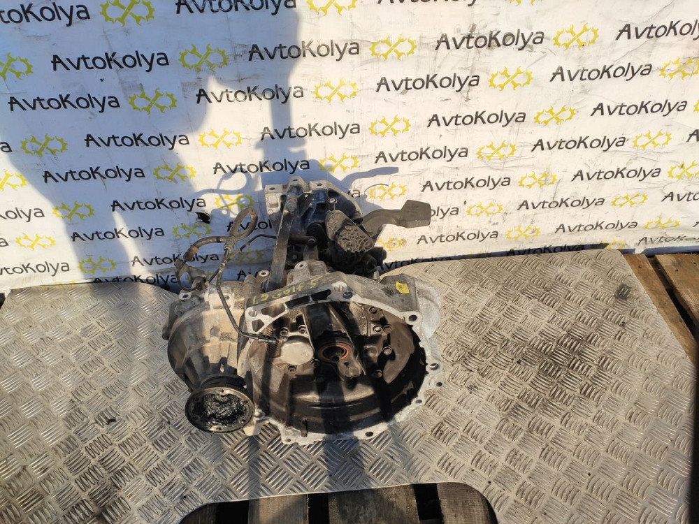 Коробка передач 5 ступ. 1.9 tdi VW Golf V 2003-2008 Ковель - фото 3