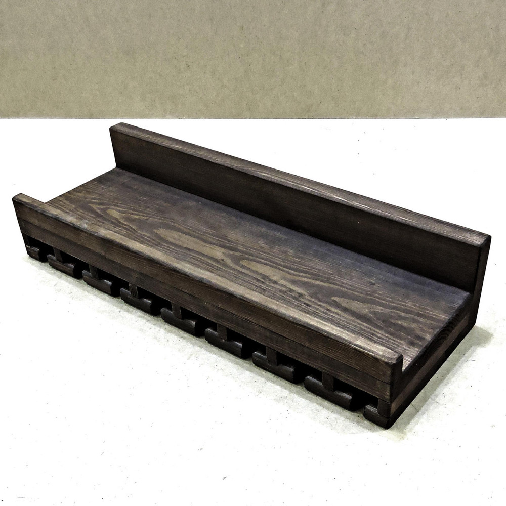 Настенная винная полка 