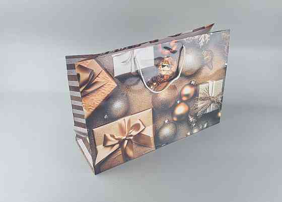 Картонные пакеты с ручками Гигант горизонтальные Новогодние  46*33*15-013 (12 шт) Харьков