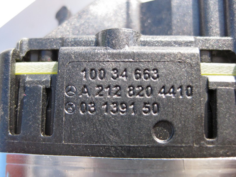 Mercedes-Benz  A2128204410 9107 Кнопка відкриття багажника на дверях водія E-Class W212 C207 Одесса - изображение 4