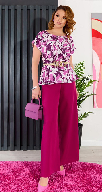 Красивый брючный костюм (48) Киев - изображение 1