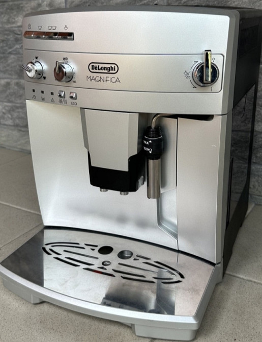 Кавомашина Delonghi Magnifica ESAM 3000/3200 Київ - фото 2