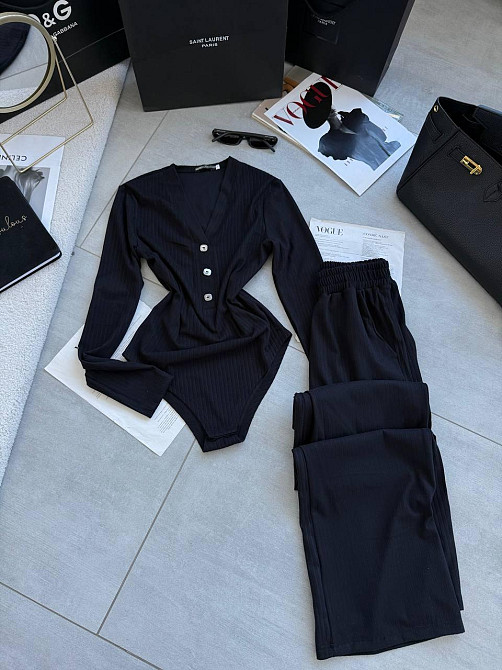 Женский базовый костюм двойка: боди и брюки из ангоры рубчик Черный, 48/50 Одесса - изображение 4