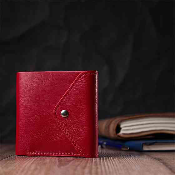 Яркий женский кошелек из глянцевой натуральной кожи GRANDE PELLE 16815 Красный Киев