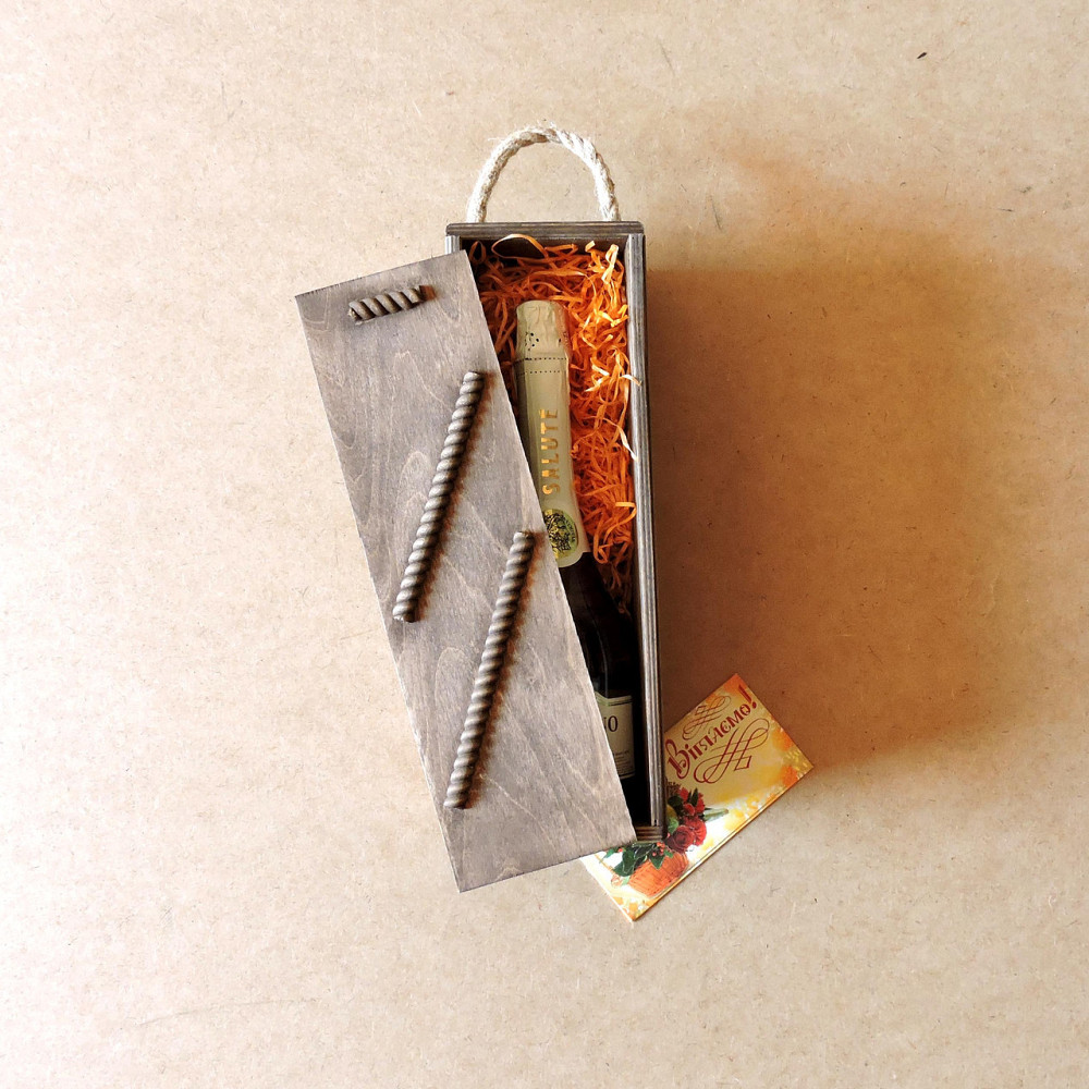 Подарочная коробка 