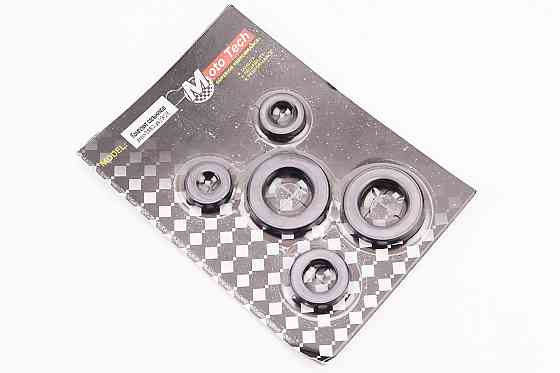 Сальники к-кт 5шт (12x24x7; 14x24x6/7; 17x29x8; 25x40x8; 26x42x7/8) двигуна, TB60 Київ