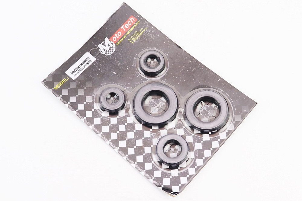 Сальники к-кт 5шт (12x24x7; 14x24x6/7; 17x29x8; 25x40x8; 26x42x7/8) двигуна, TB60 Київ - фото 2