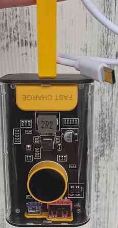 Павербанк Компактний 10 Аг зі швидким заряджанням Київ