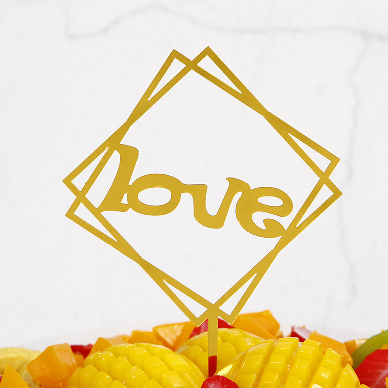 Топпер Love 10 на 10 см золотистый Киев - изображение 1