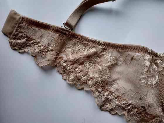 Бюстгальтер lormar prestige бежевий з мережива та пушап Славута