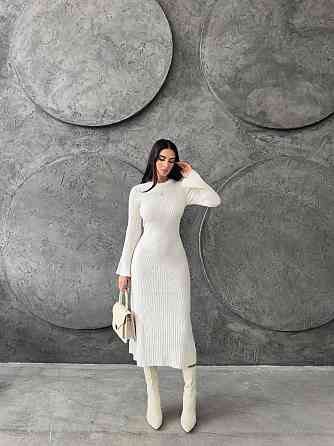 Женское базовое миди платье машинная вязка Молочный Одесса