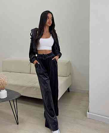 Женский прогулочный костюм тройка: кофта топ и штаны велюр + микродайвинг Черный, 46/48 Одесса
